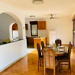 Beachview Apartment