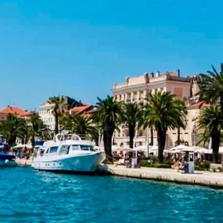 Beachview Appartement Podstrana